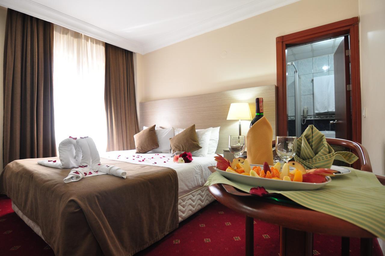 Hotel Buyuk Sahinler Стамбул Екстер'єр фото