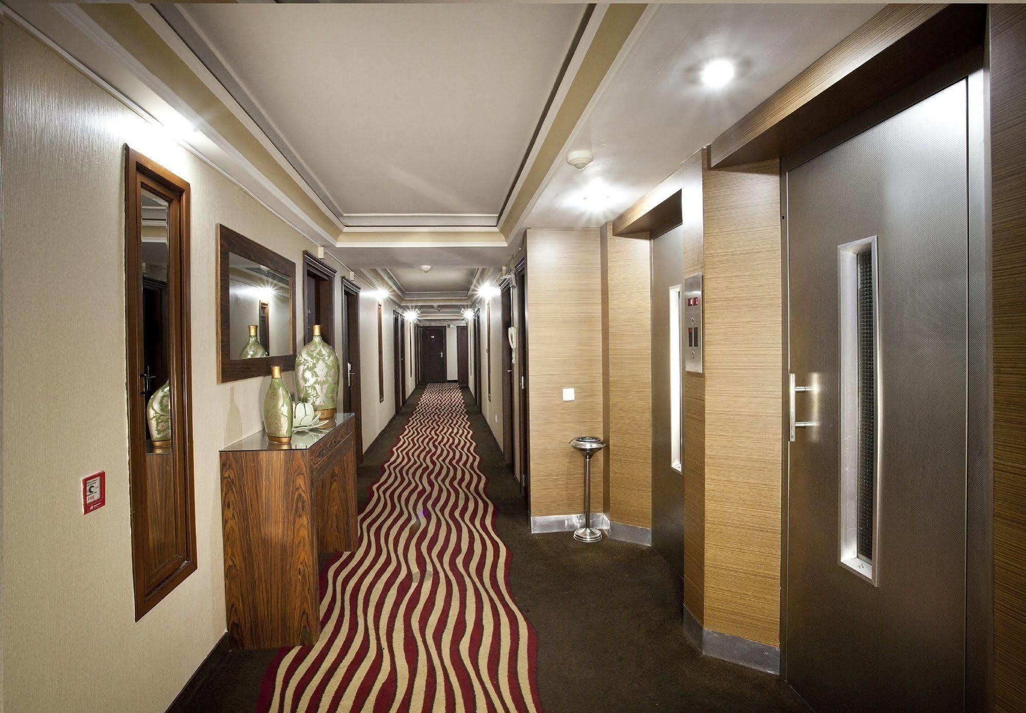 Hotel Buyuk Sahinler Стамбул Екстер'єр фото